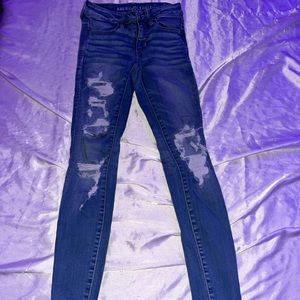 American eagle ripped low rise skinny jeans